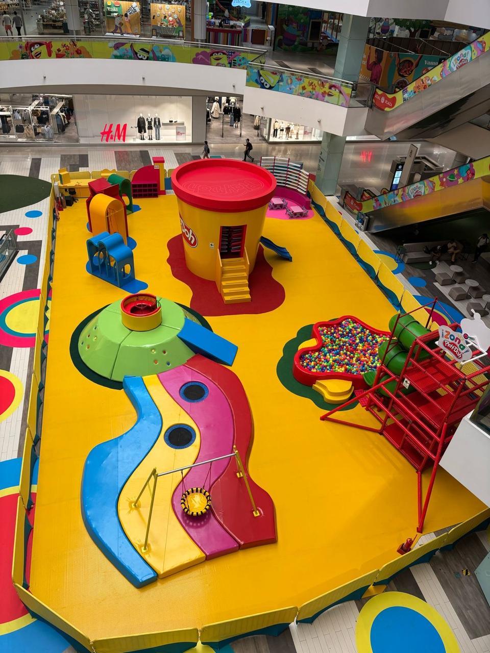Play-Doh Mall Installation